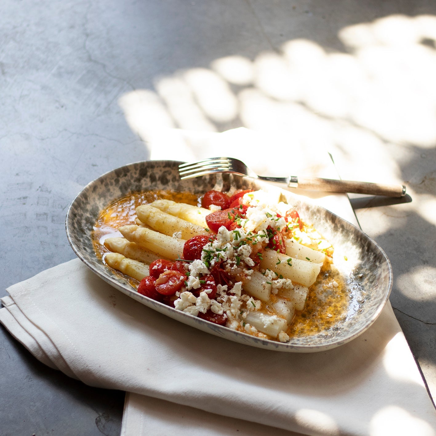 Asperges met tomaten en feta